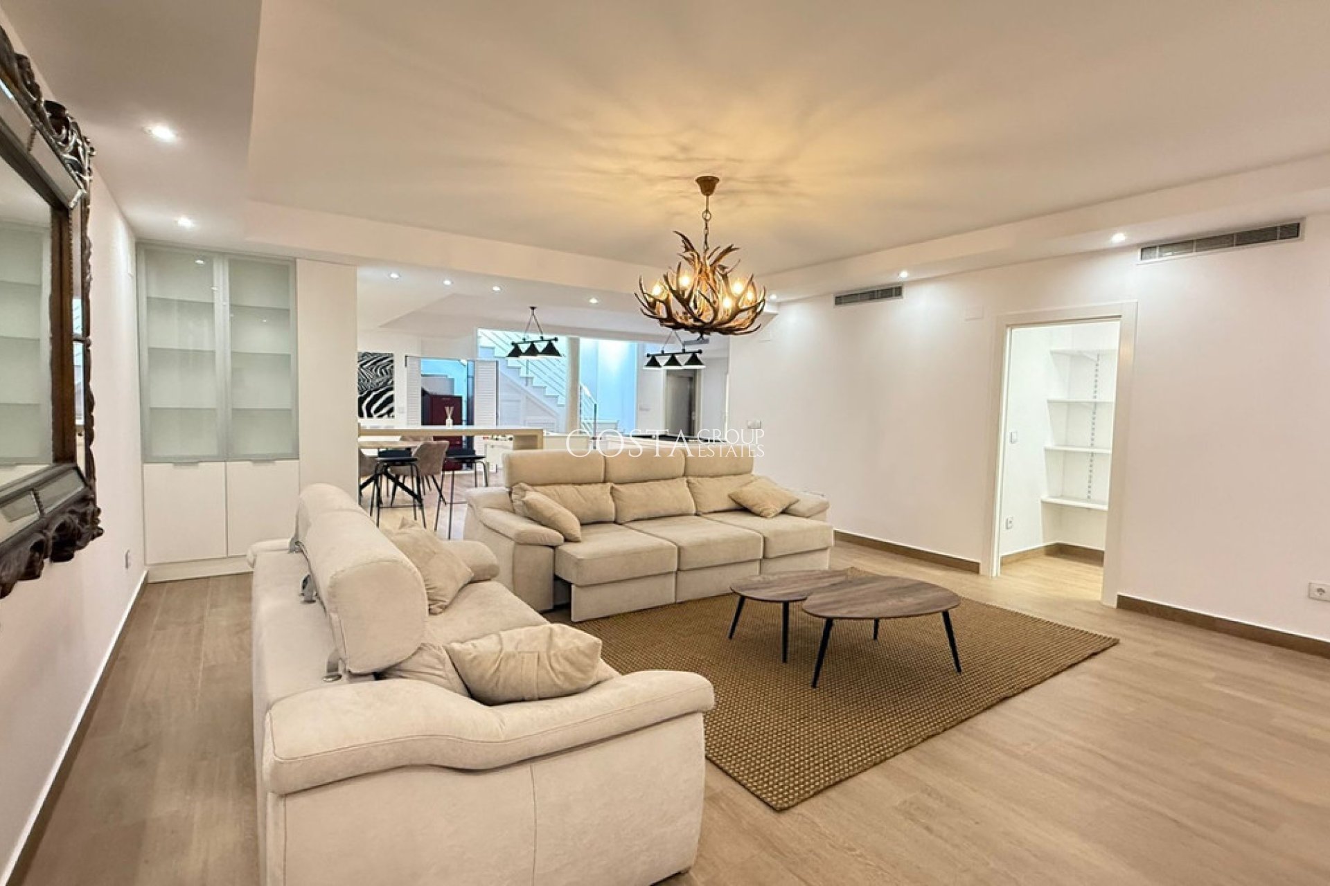 Herverkoop - Villa -
San Miguel de Salinas - San Miguel de Salinas Centro