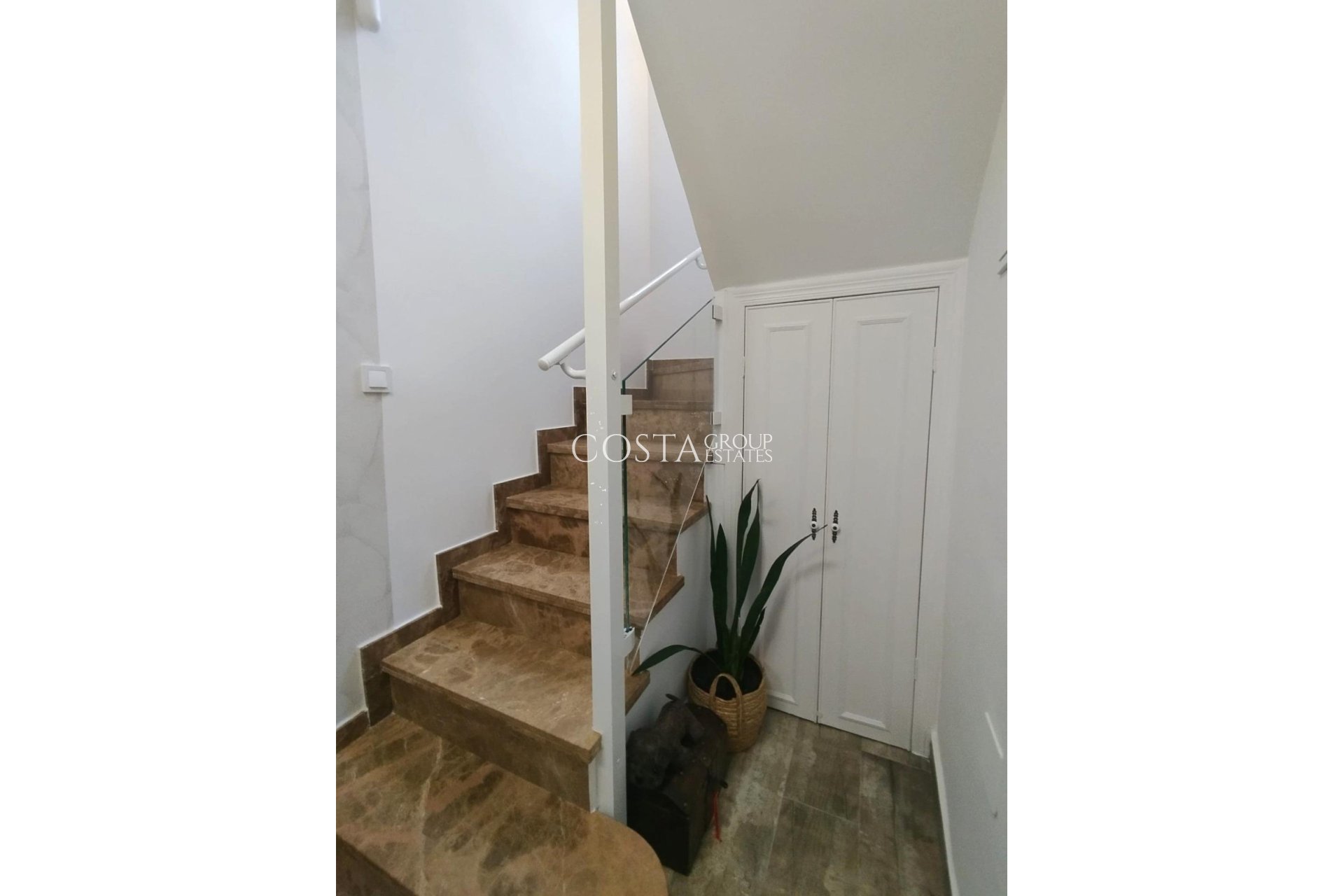 Herverkoop - Villa -
San Miguel de Salinas - San Miguel de Salinas Centro