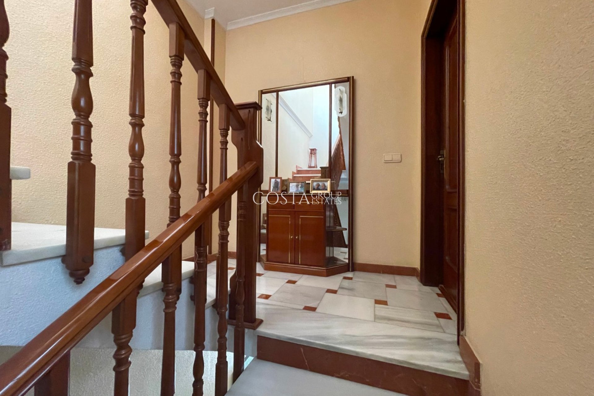 Herverkoop - Villa -
San Miguel de Salinas - San Miguel de Salinas Centro