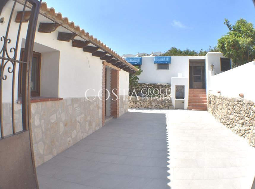 Herverkoop - Villa -
Teulada - Moraira