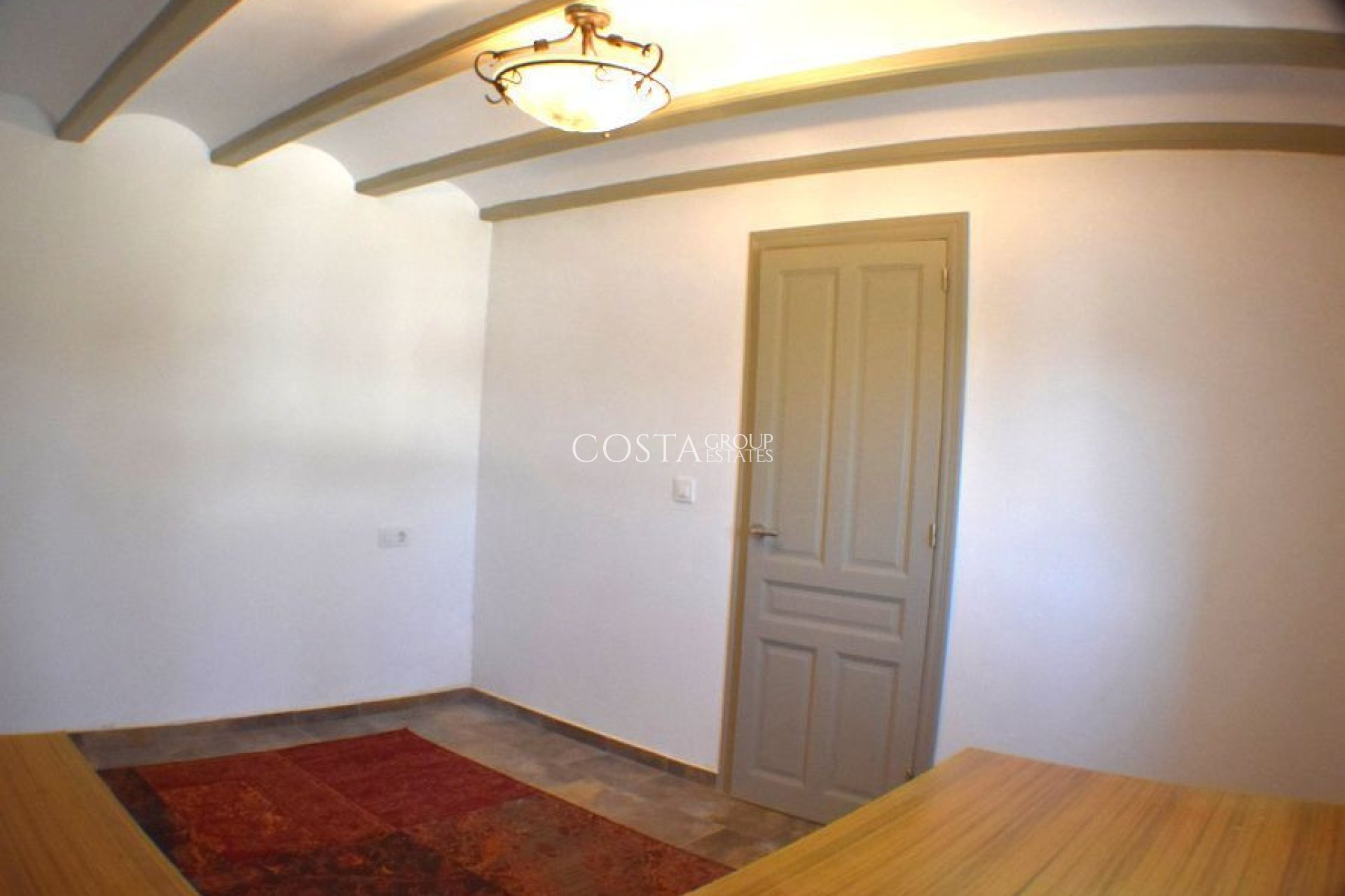 Herverkoop - Villa -
Teulada - Moraira