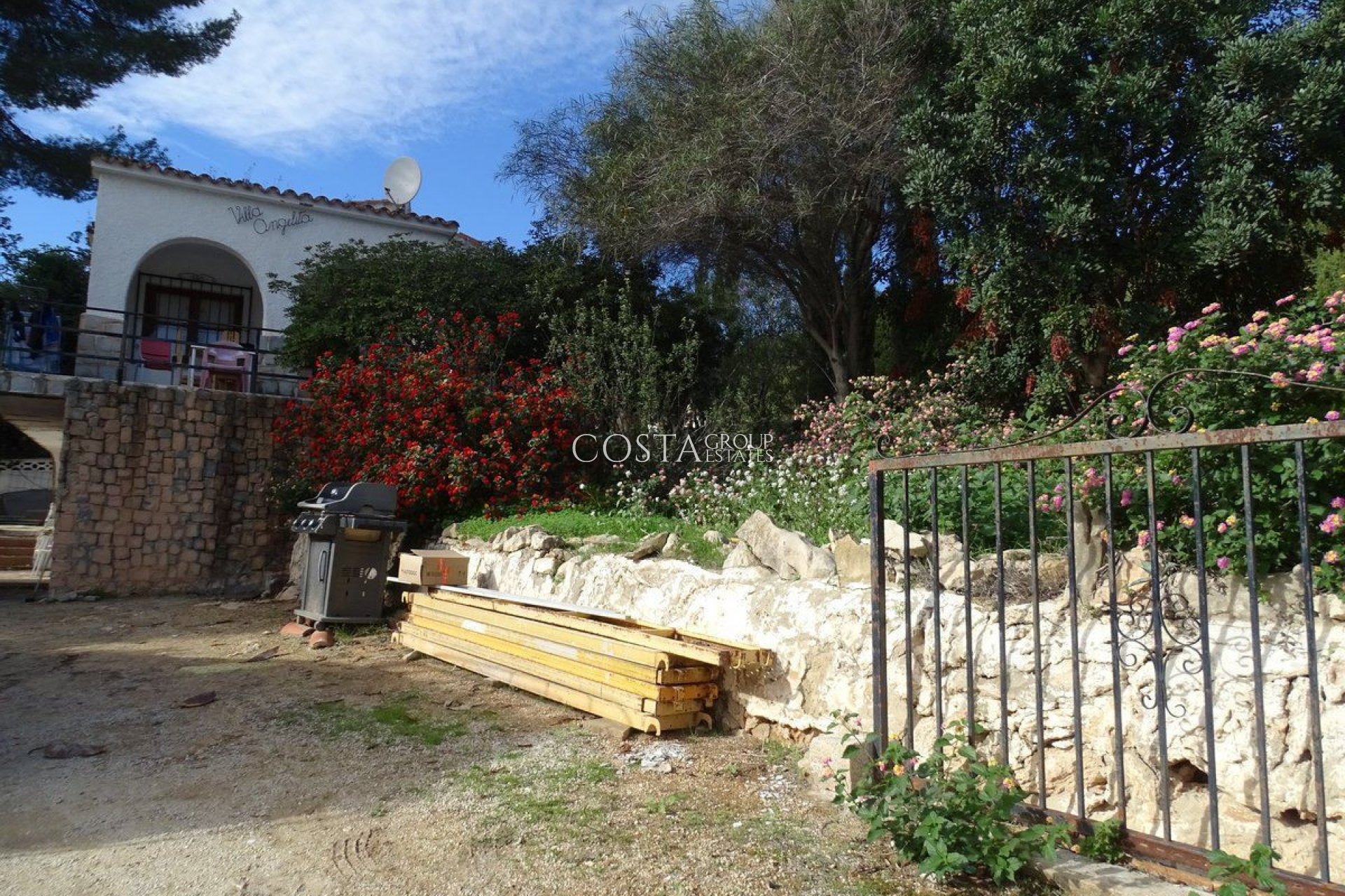 Herverkoop - Villa -
Teulada - Moraira