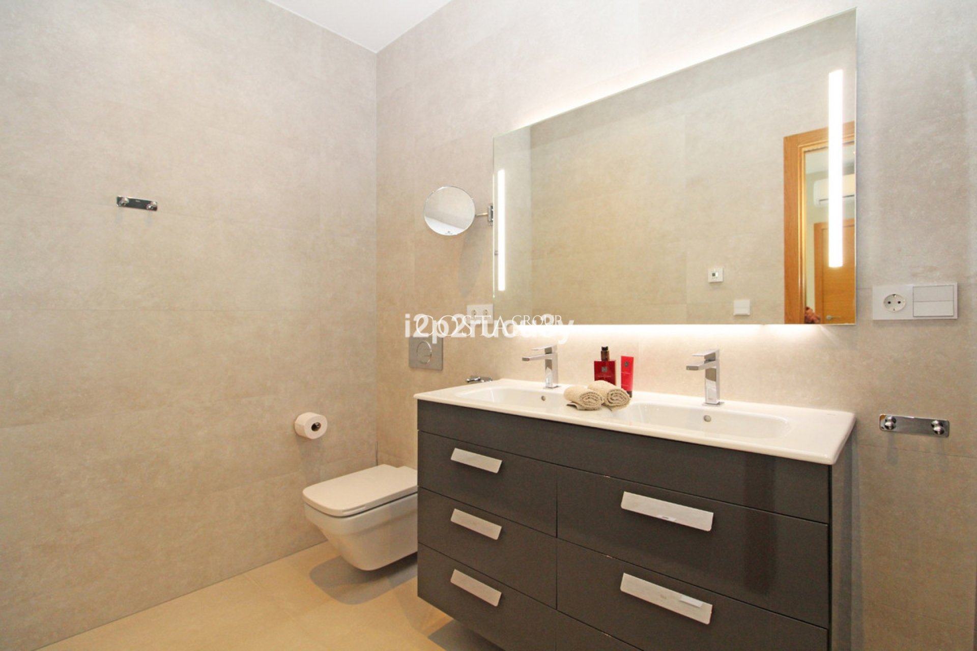 Herverkoop - Villa -
Teulada - Moraira