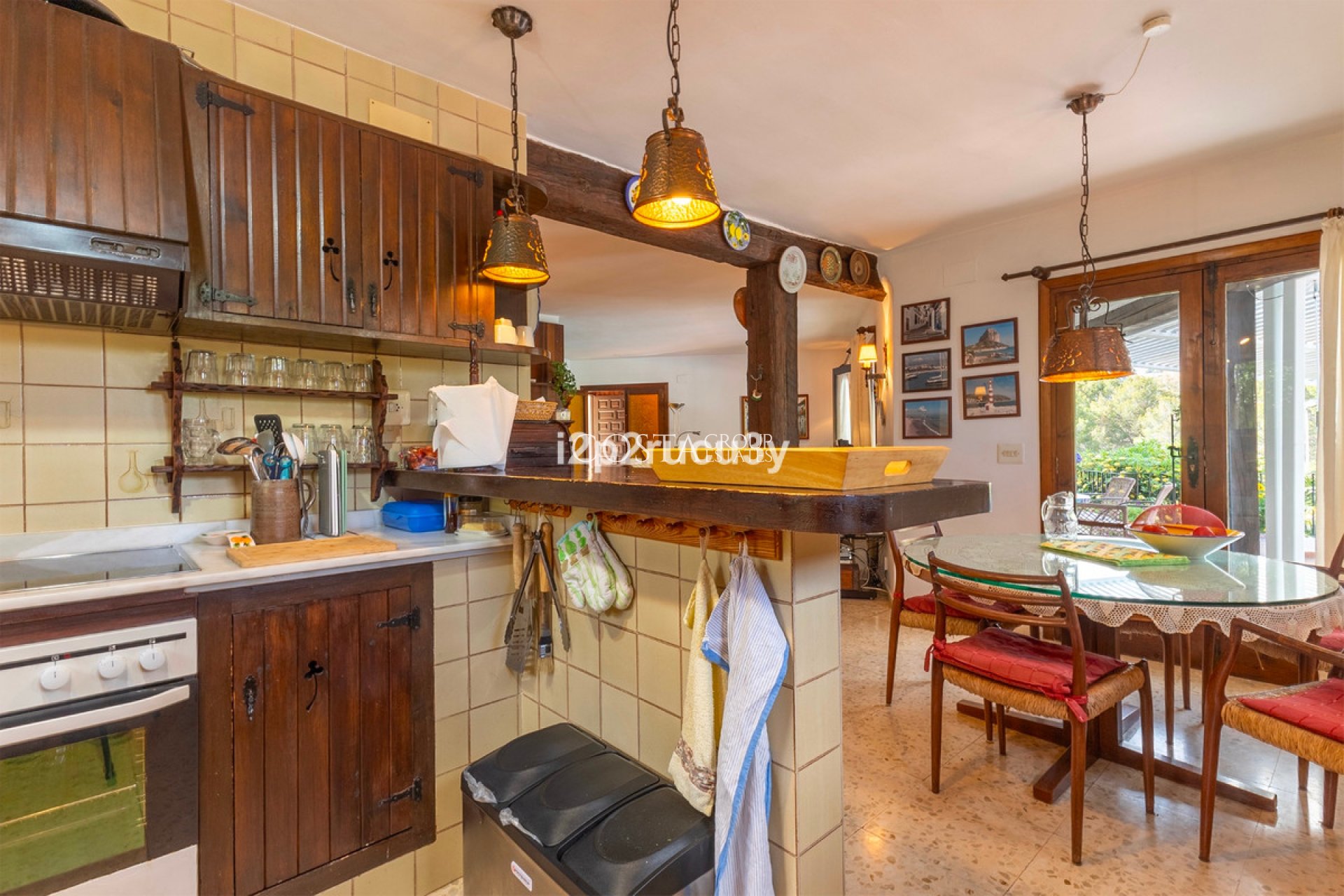 Herverkoop - Villa -
Teulada - Moraira