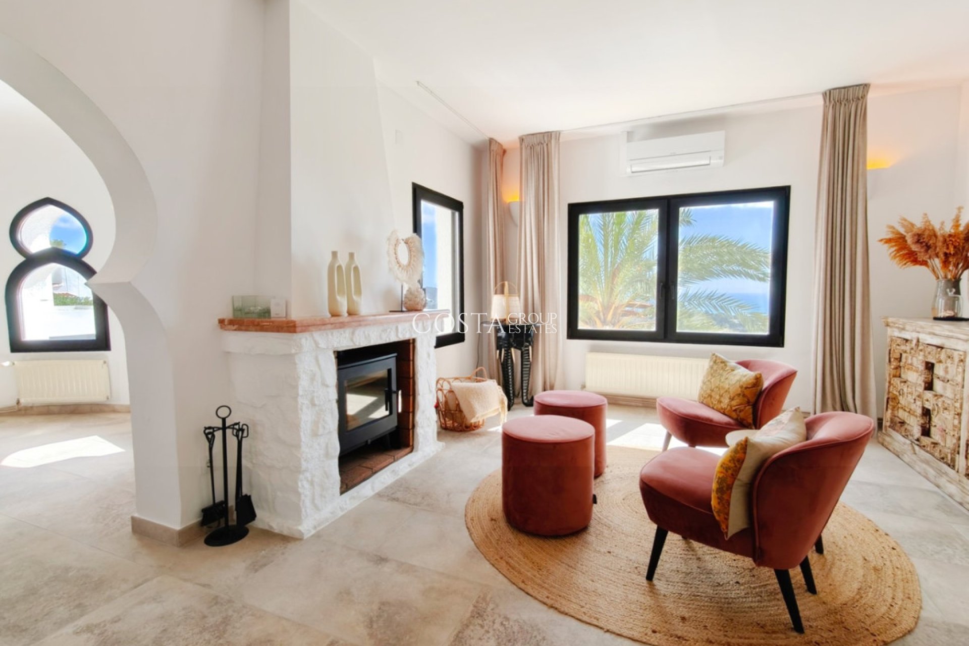 Herverkoop - Villa -
Teulada - Moraira