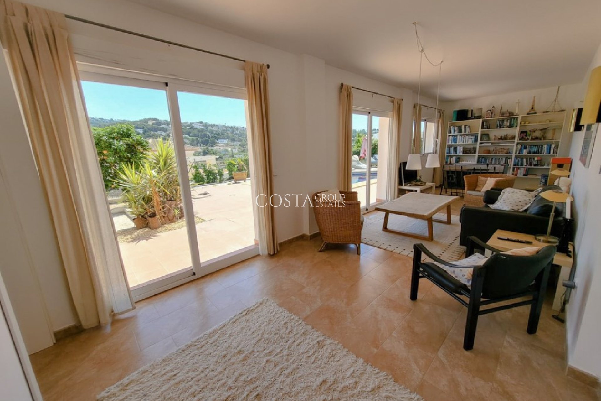 Herverkoop - Villa -
Teulada - Moraira