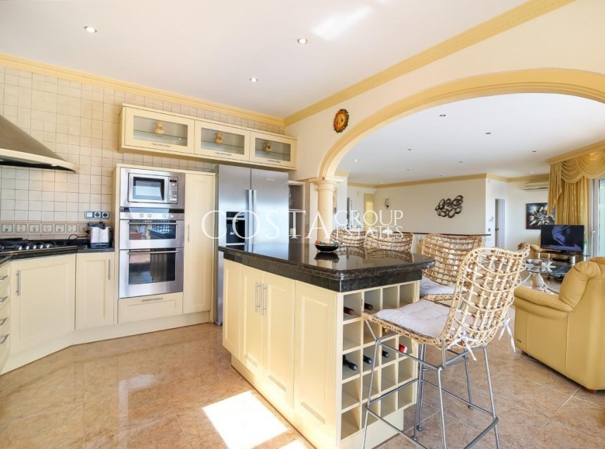 Herverkoop - Villa -
Teulada - Moraira