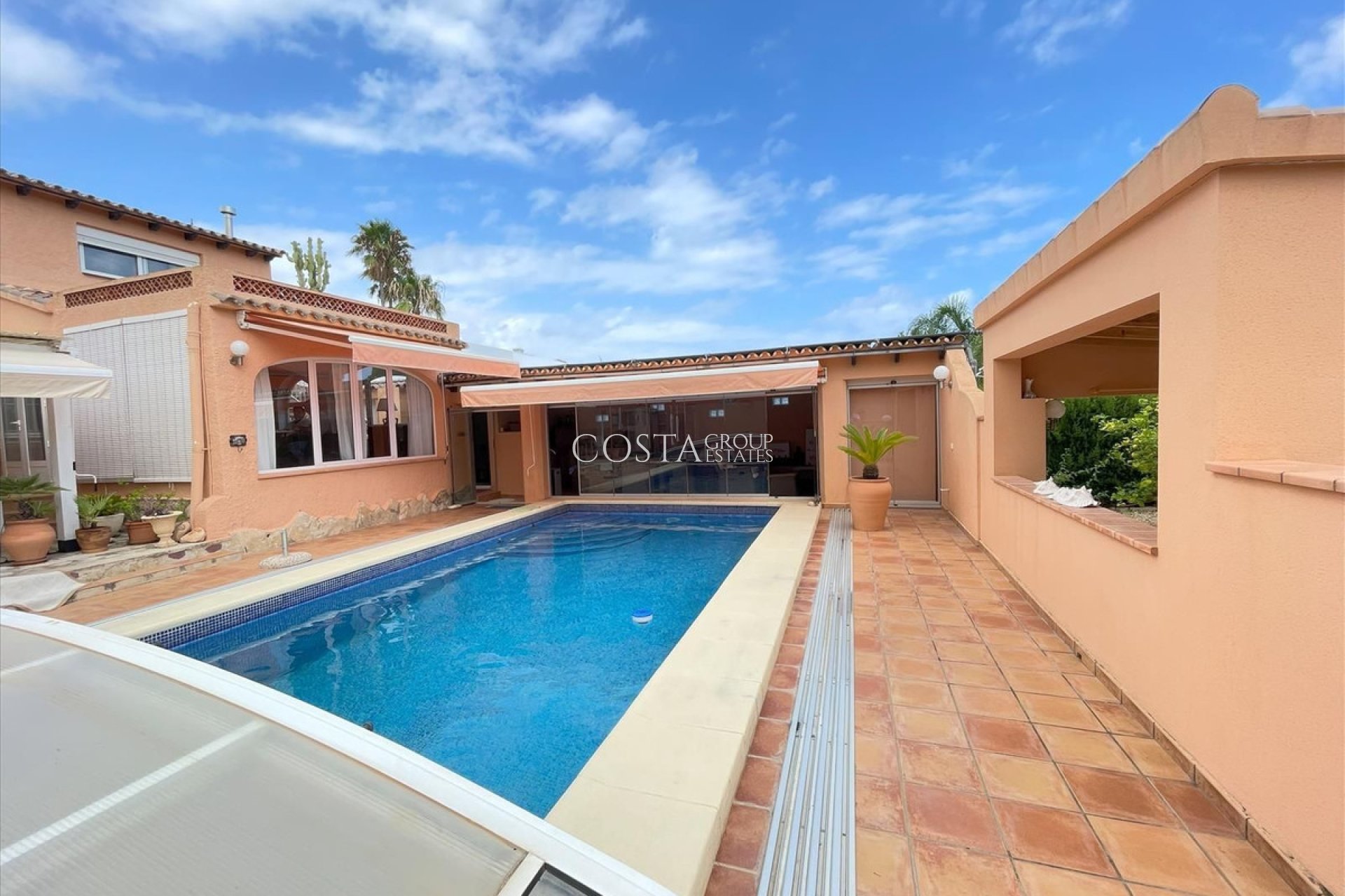 Herverkoop - Villa -
Teulada - Moraira