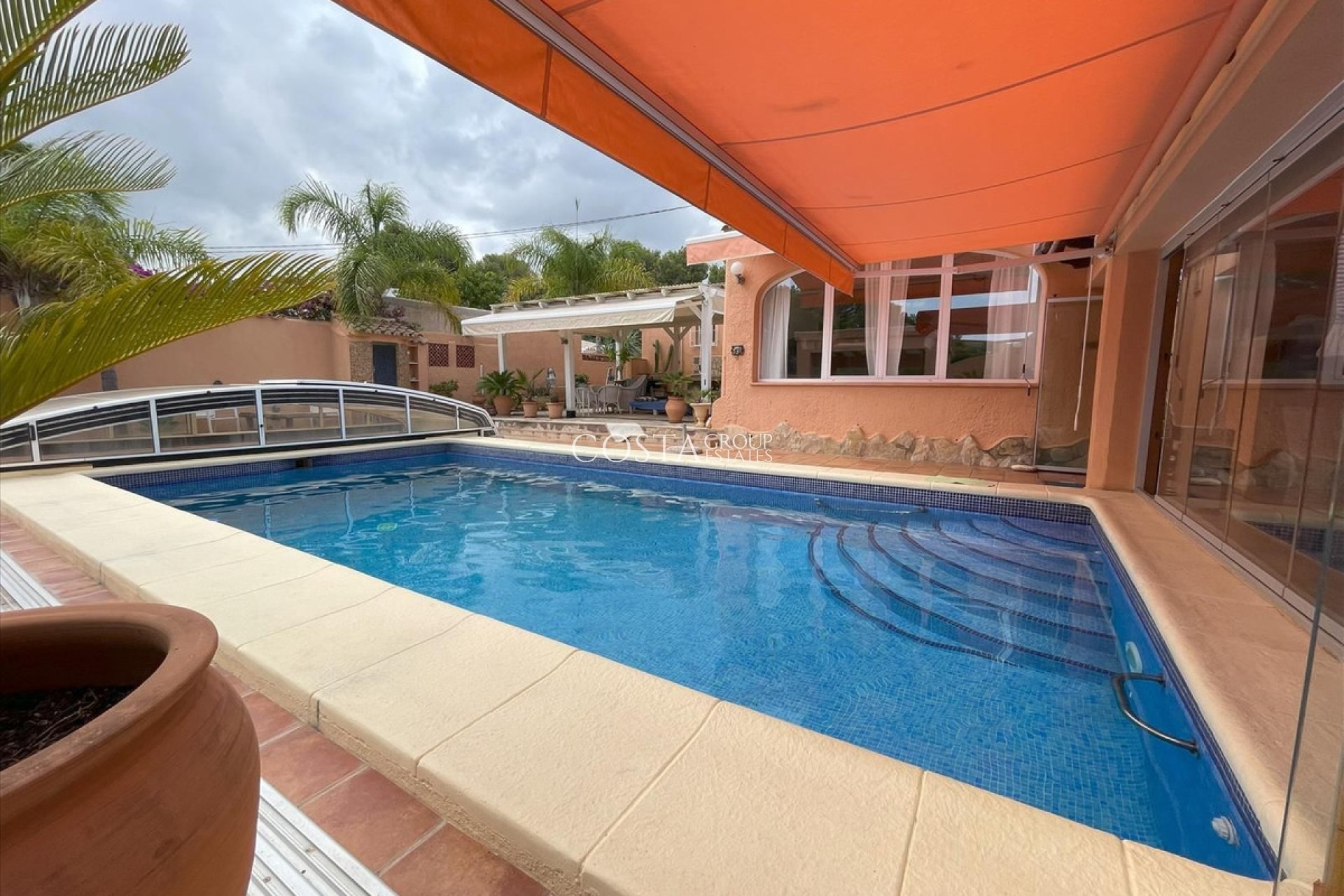 Herverkoop - Villa -
Teulada - Moraira