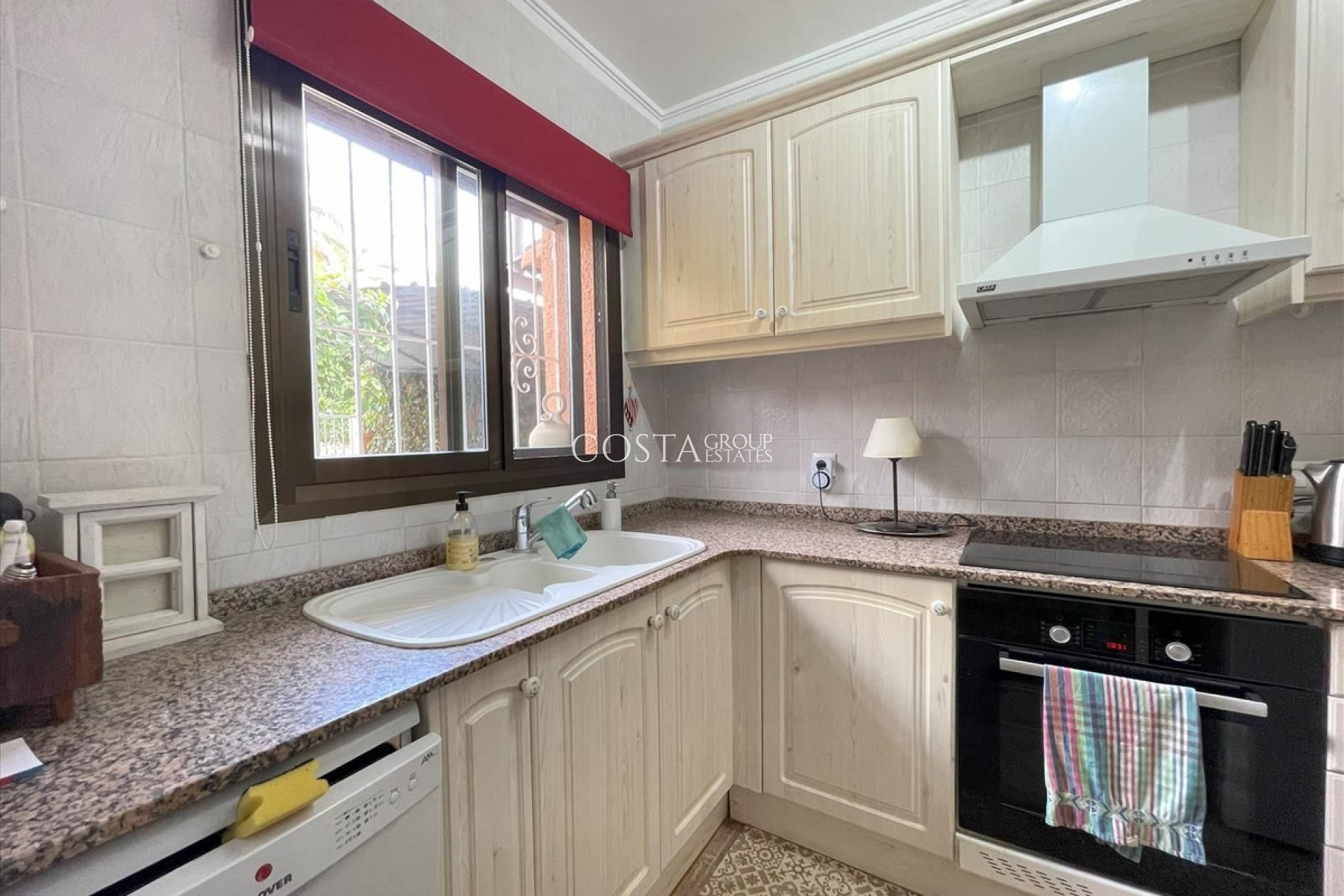 Herverkoop - Villa -
Teulada - Moraira