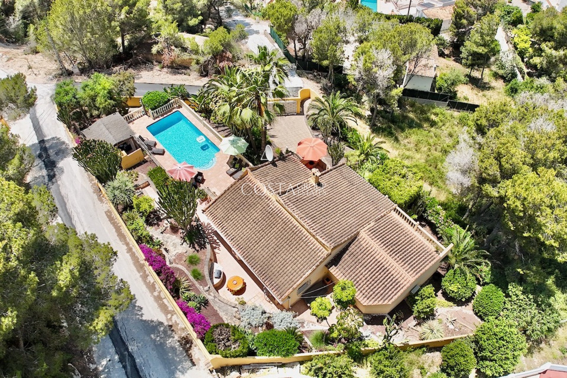 Herverkoop - Villa -
Teulada - Moraira