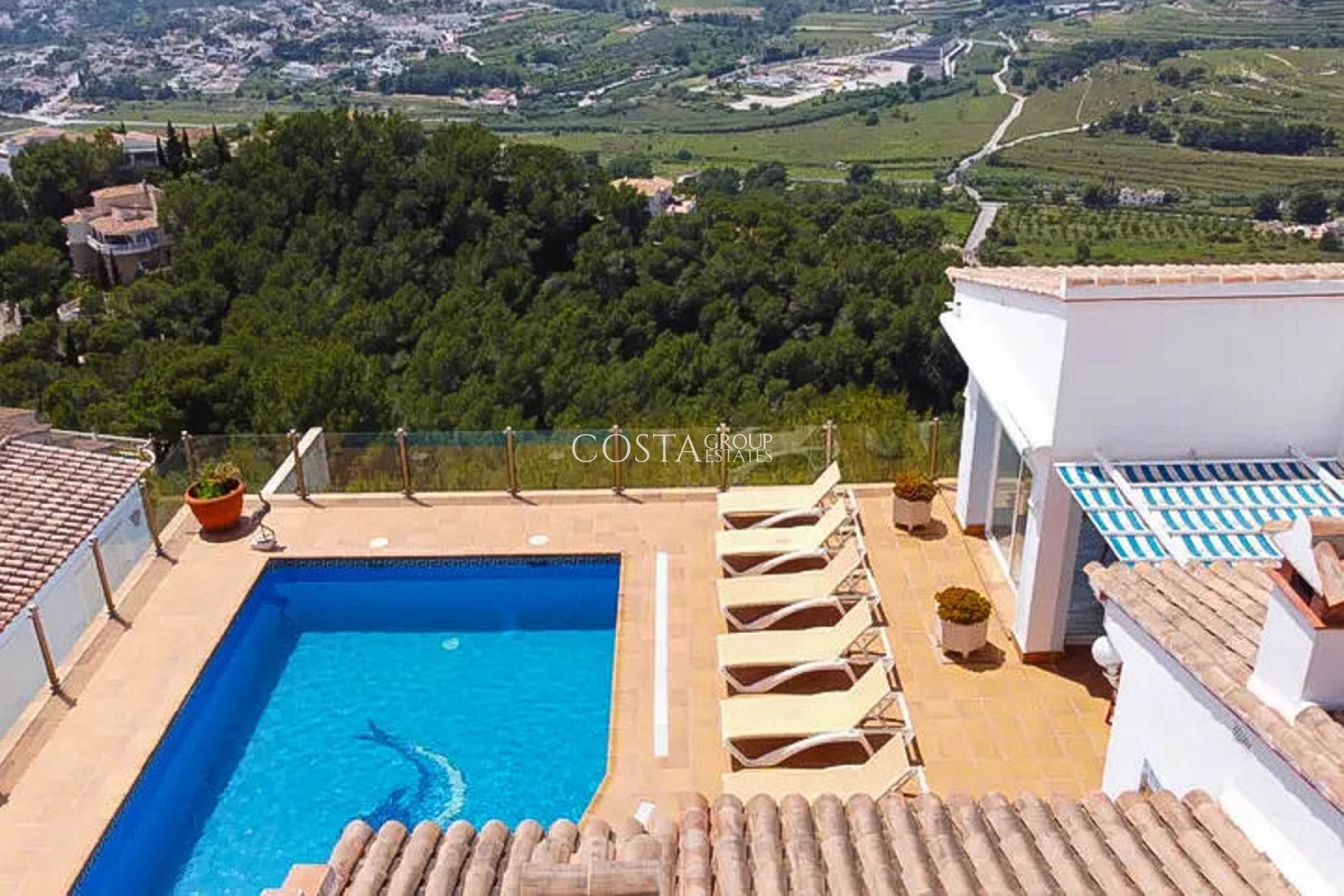 Herverkoop - Villa -
Teulada - Moraira