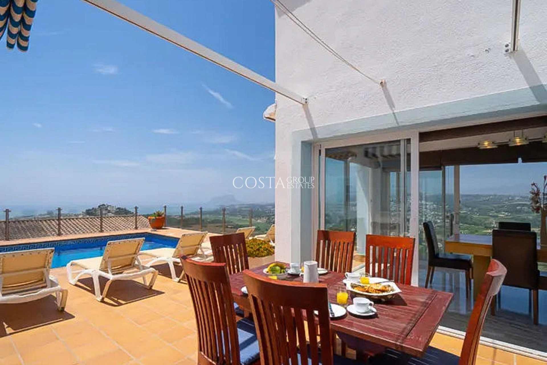 Herverkoop - Villa -
Teulada - Moraira