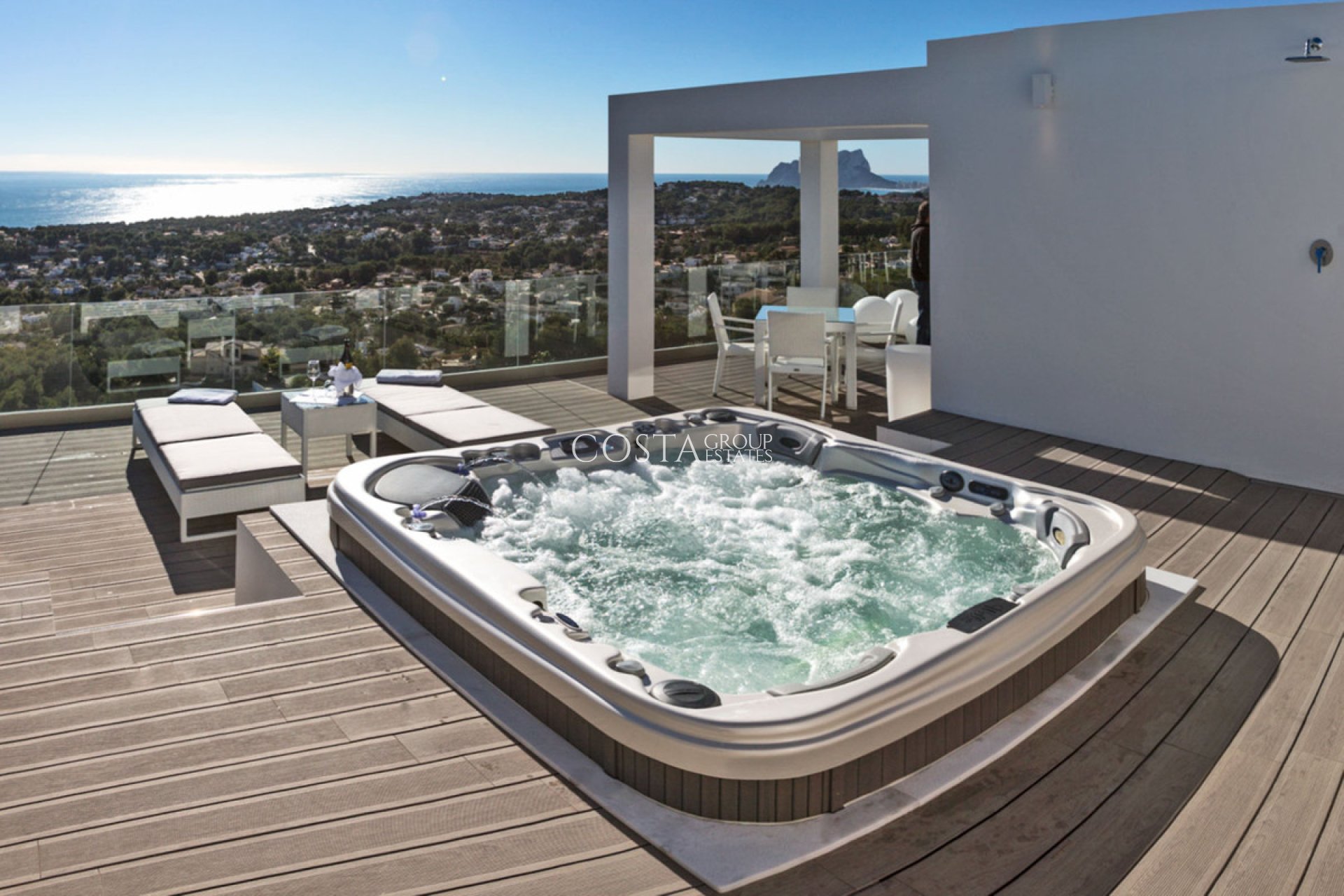 Herverkoop - Villa -
Teulada - Moraira