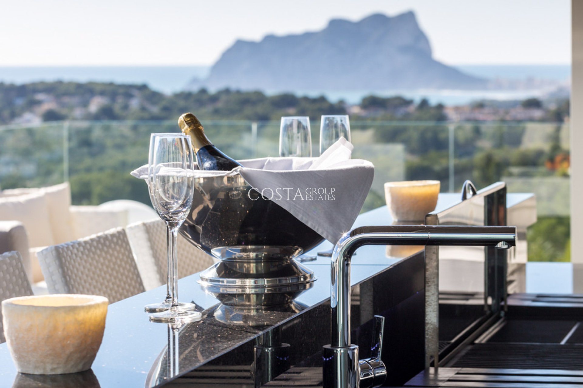 Herverkoop - Villa -
Teulada - Moraira