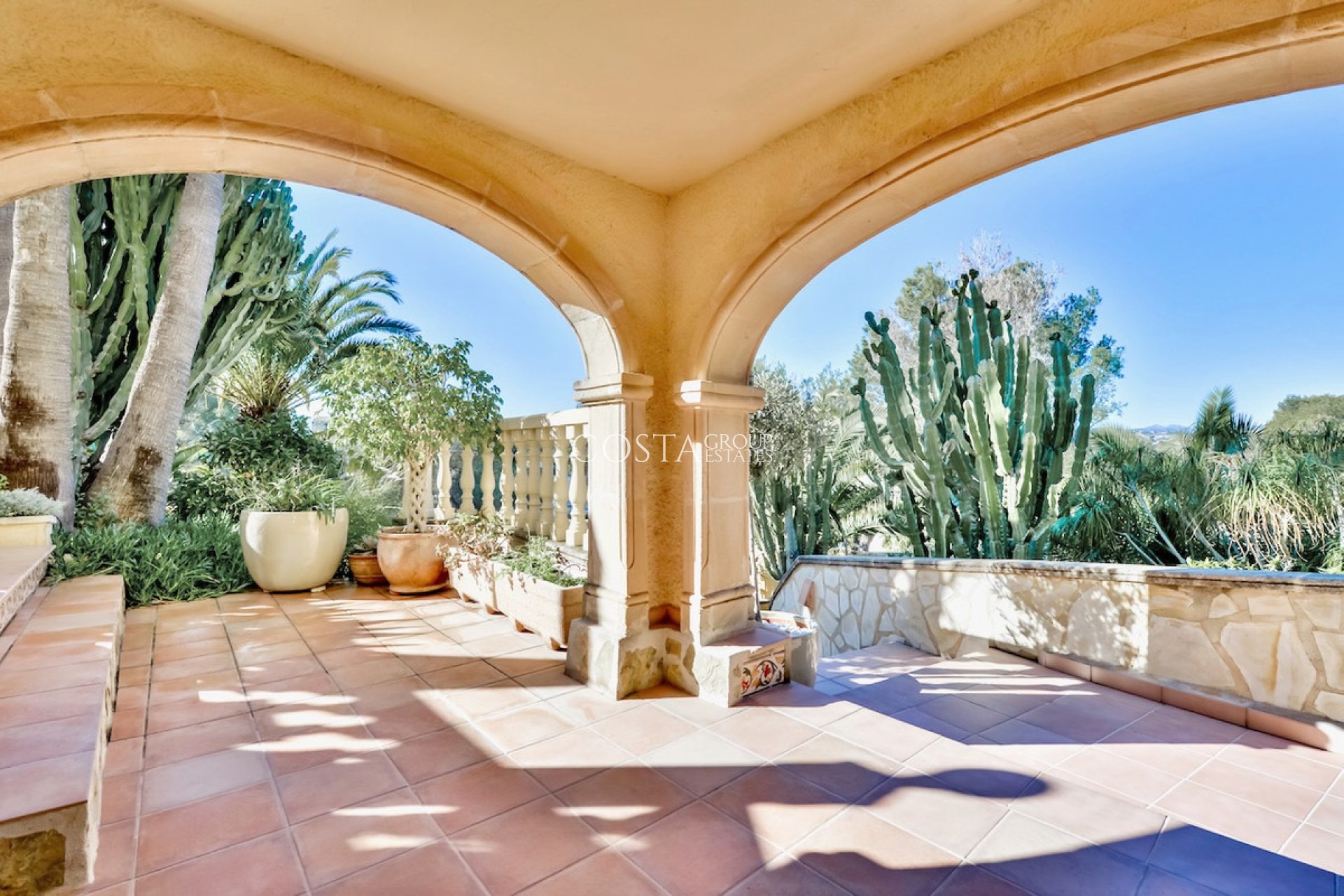 Herverkoop - Villa -
Teulada - Moraira