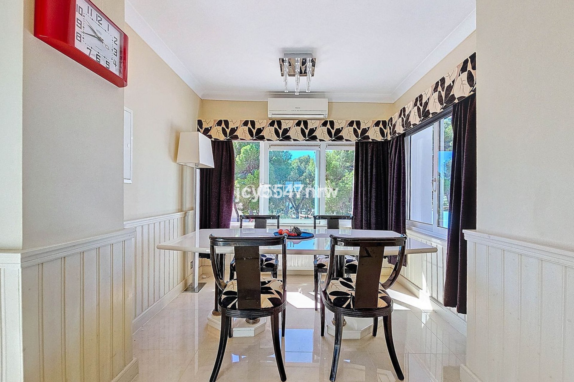 Herverkoop - Villa -
Teulada - Moraira