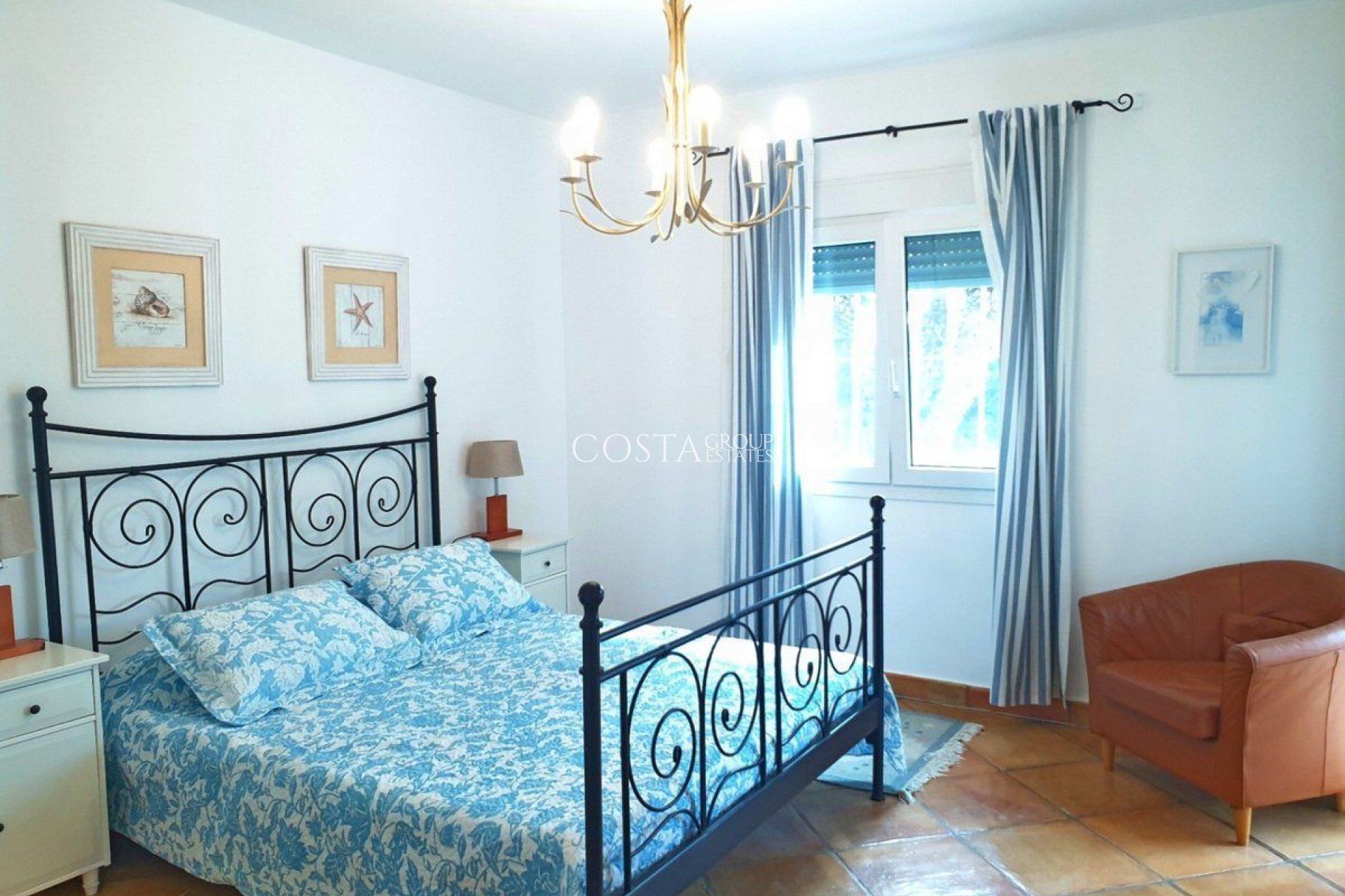 Herverkoop - Villa -
Teulada - Moraira