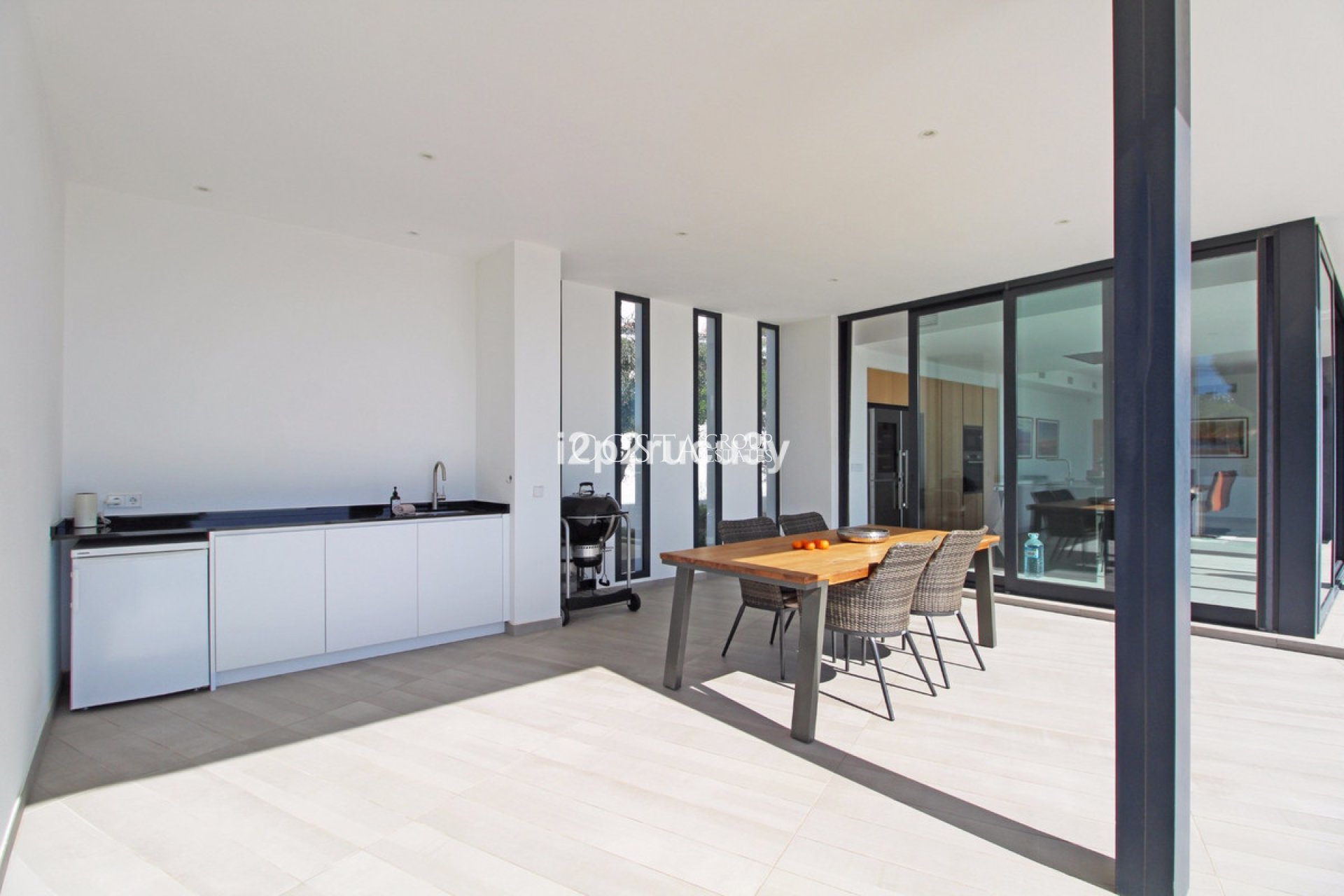 Herverkoop - Villa -
Teulada - Moraira