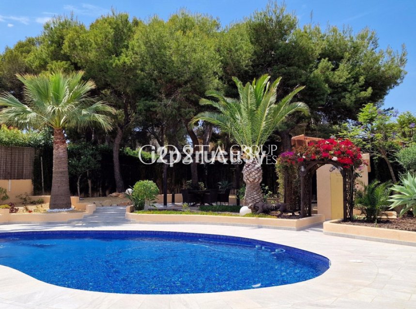 Herverkoop - Villa -
Teulada - Moraira