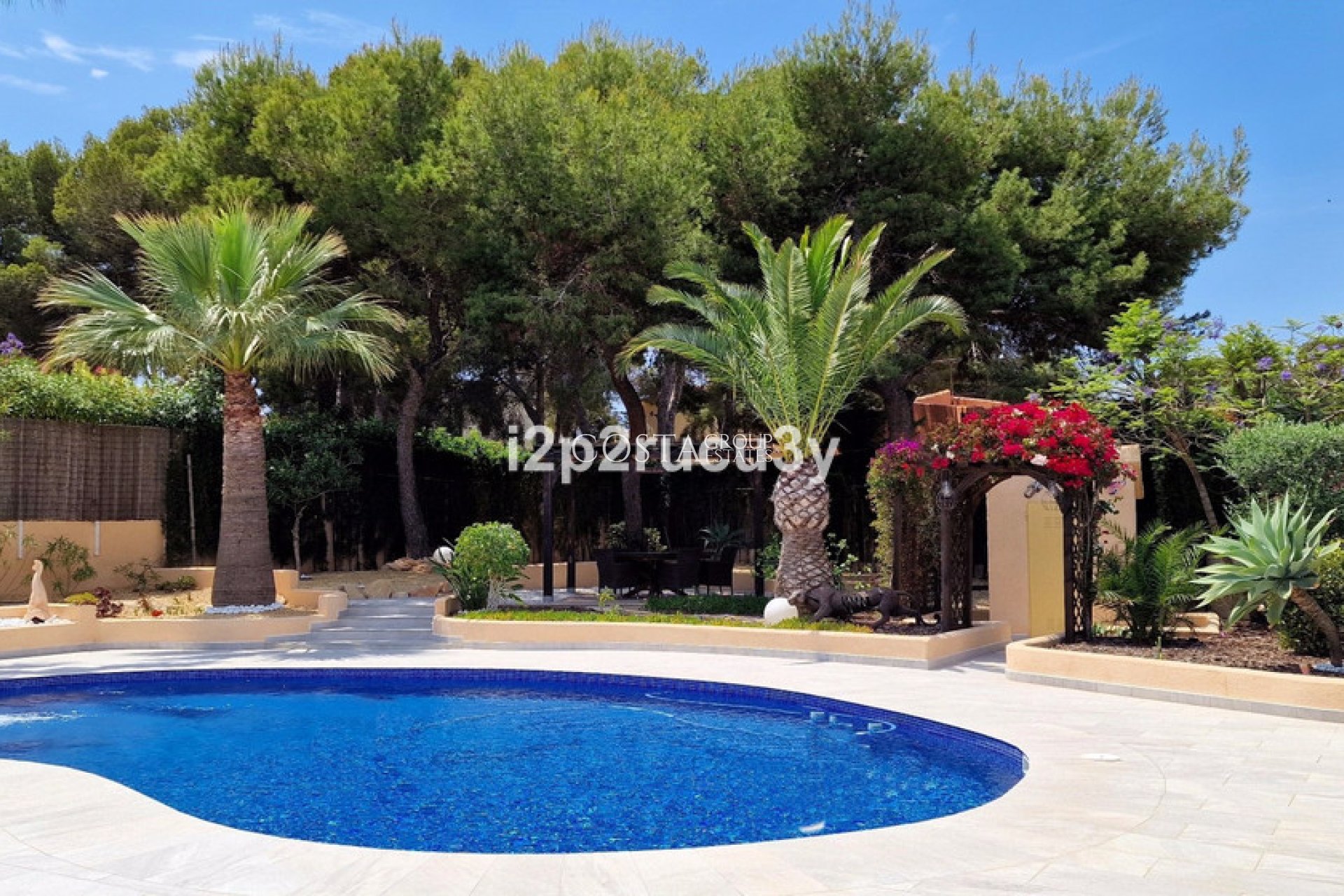Herverkoop - Villa -
Teulada - Moraira