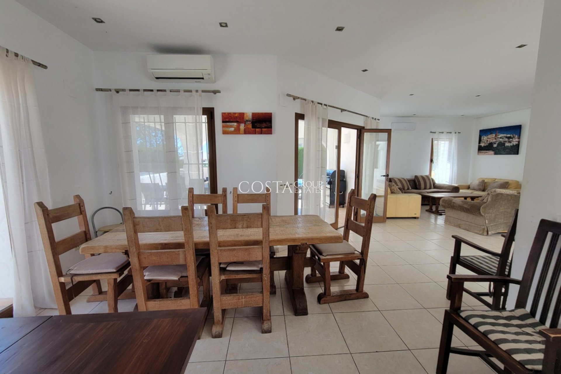 Herverkoop - Villa -
Teulada - Moraira