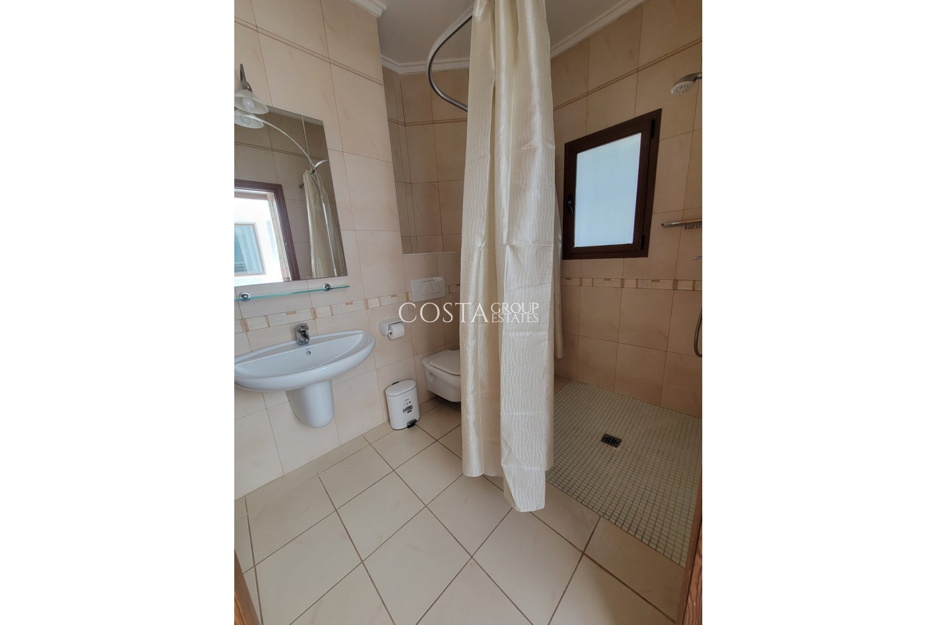 Herverkoop - Villa -
Teulada - Moraira