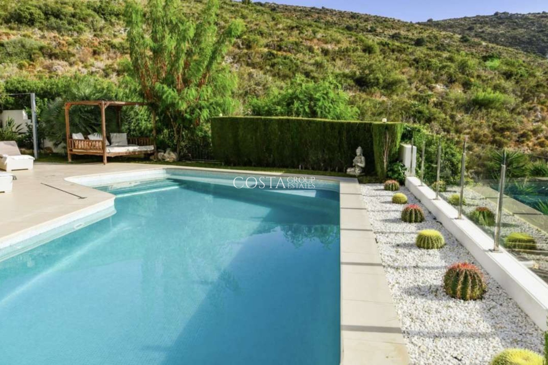 Herverkoop - Villa -
Teulada - Moraira