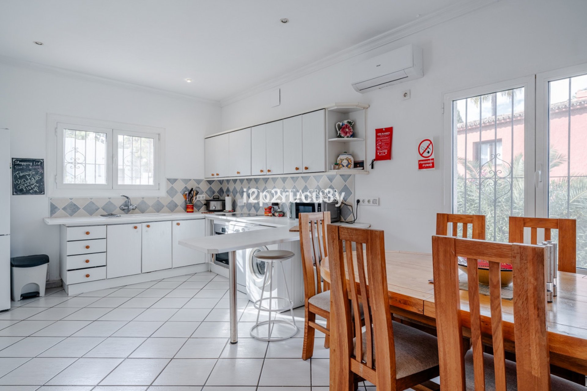 Herverkoop - Villa -
Teulada - Moraira