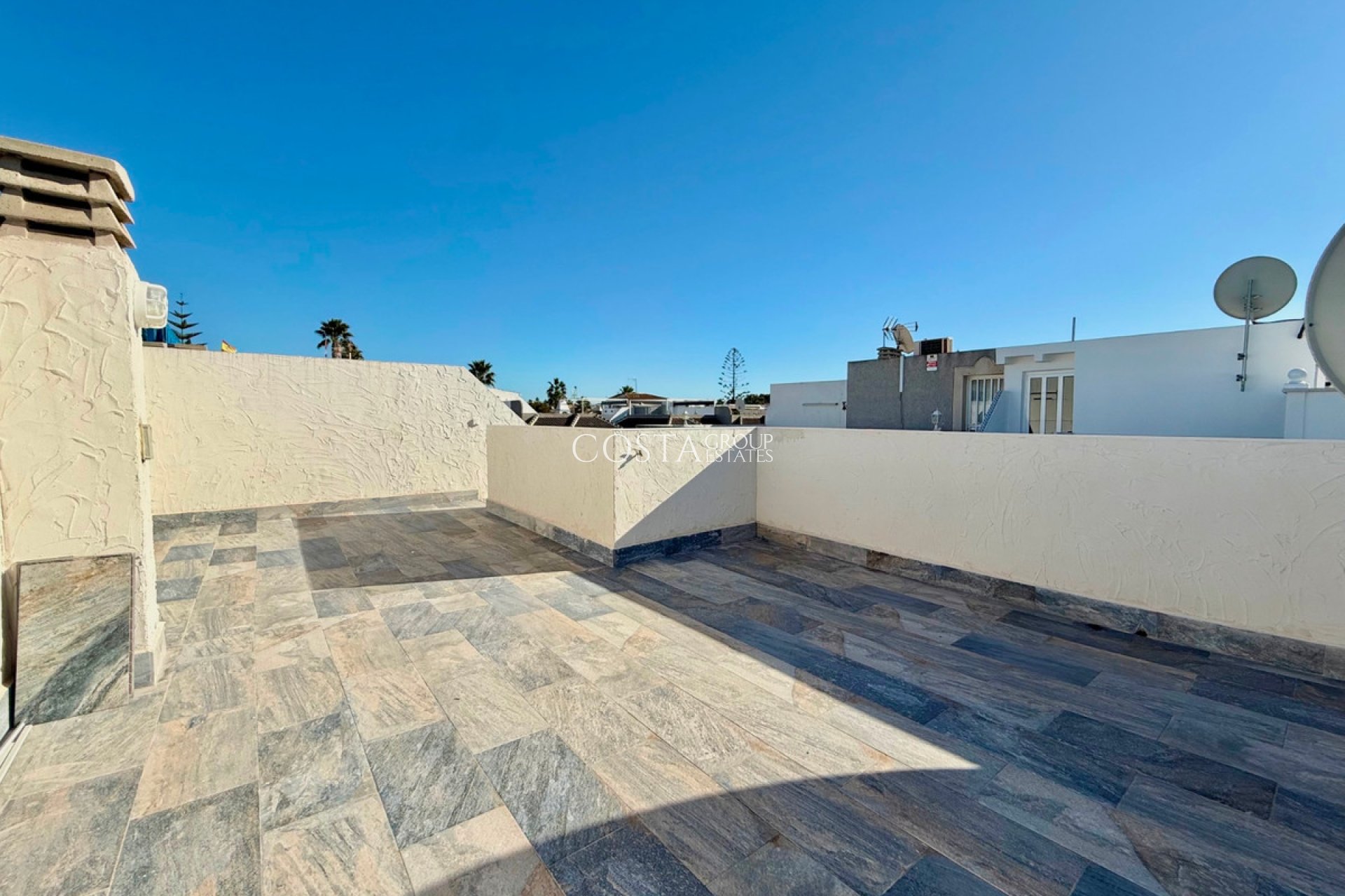 Herverkoop - Villa -
Torrevieja - El Chaparral