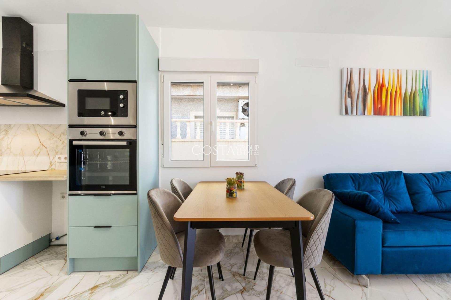 Herverkoop - Villa -
Torrevieja - El Chaparral