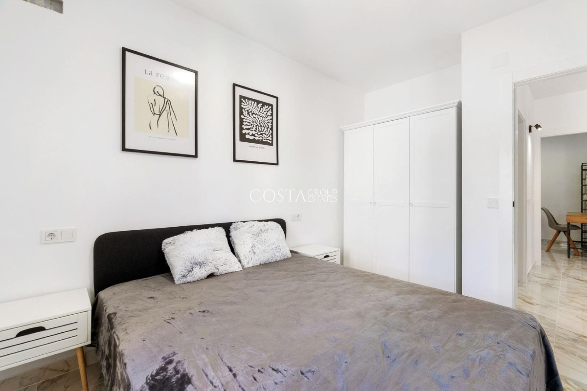 Herverkoop - Villa -
Torrevieja - El Chaparral