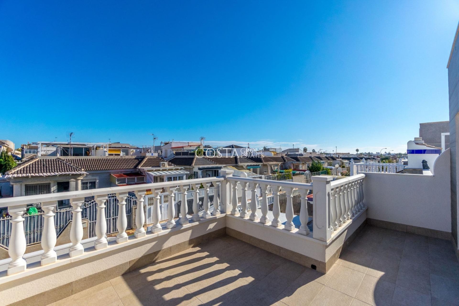 Herverkoop - Villa -
Torrevieja - El Chaparral