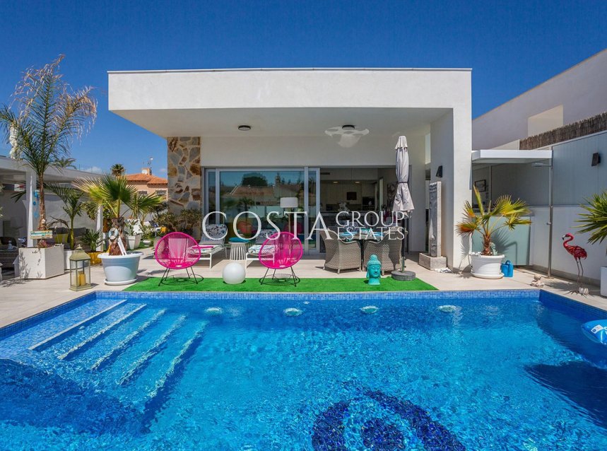 Herverkoop - Villa -
Torrevieja - El Chaparral