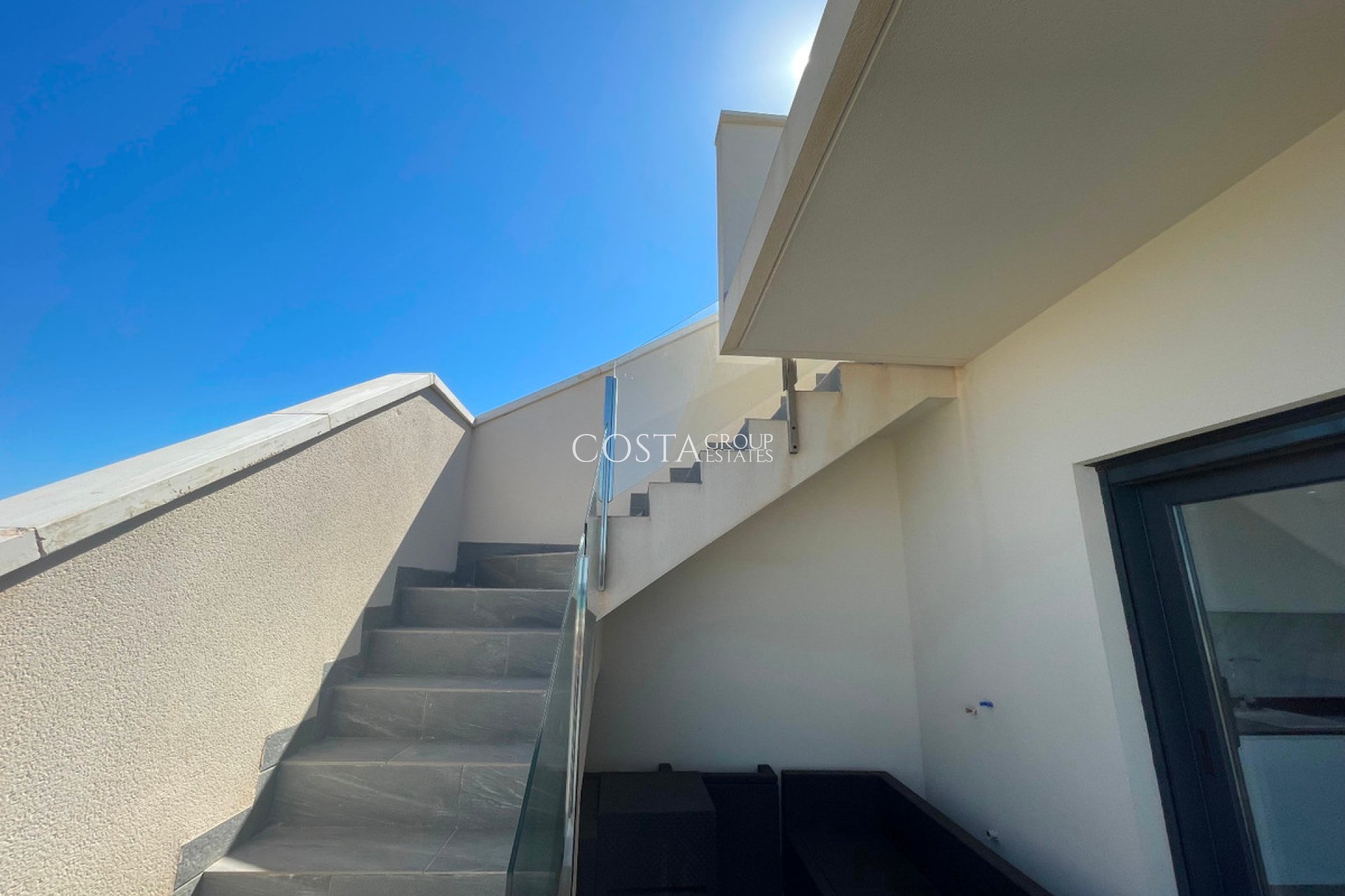 Herverkoop - Villa -
Torrevieja - La Mata