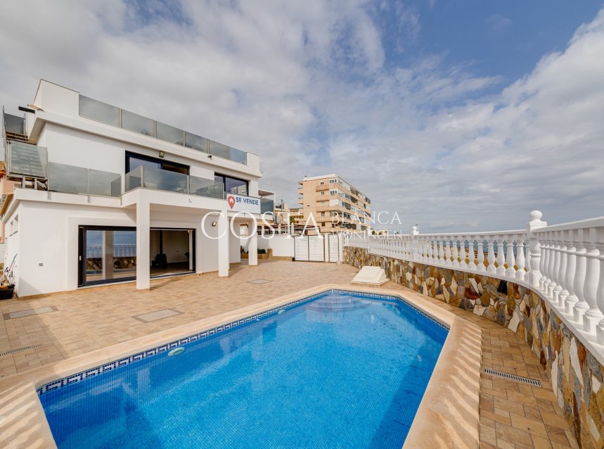 Herverkoop - Villa -
Torrevieja - La Mata