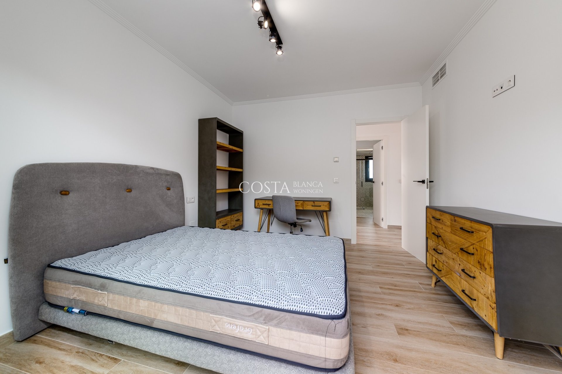 Herverkoop - Villa -
Torrevieja - La Mata