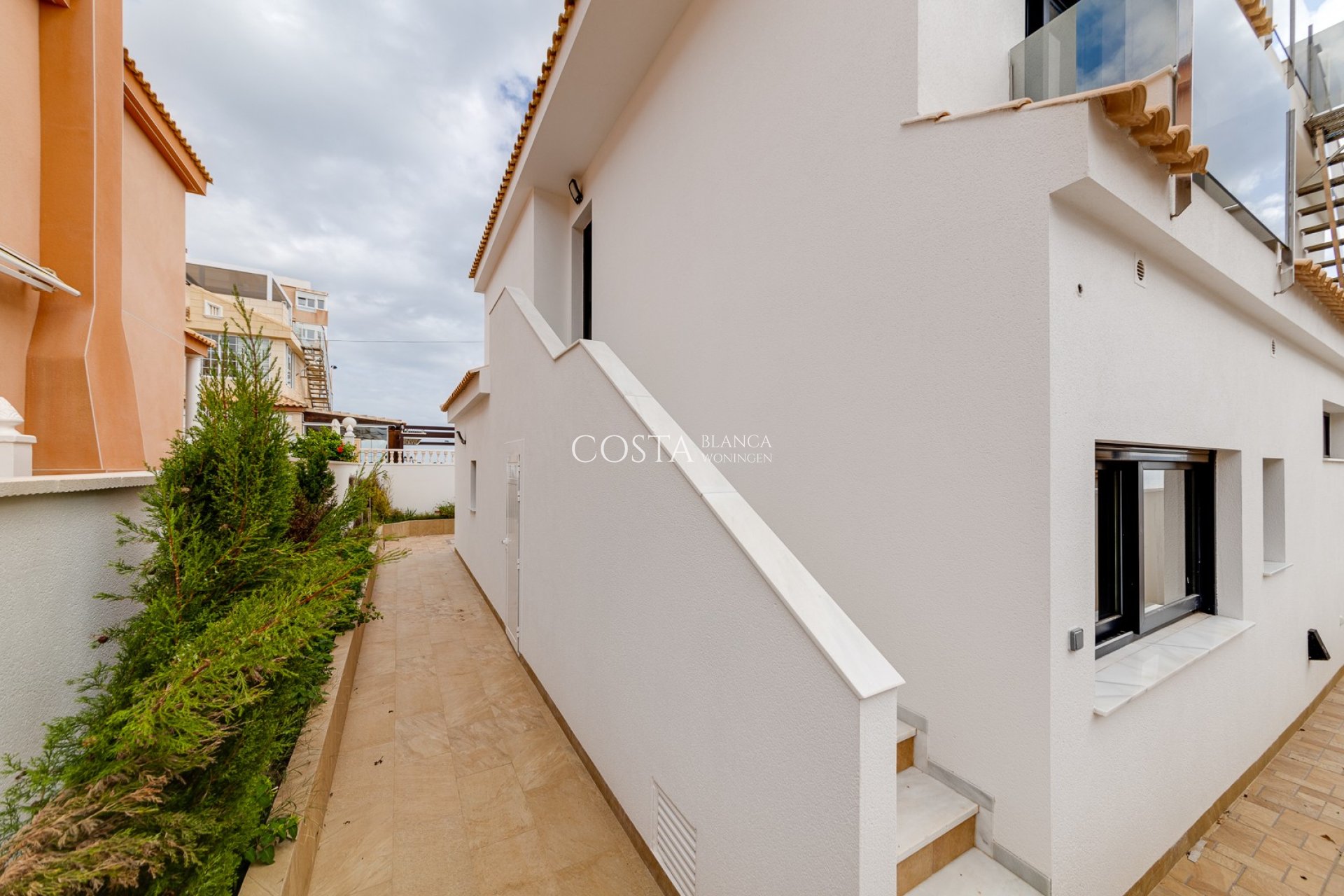 Herverkoop - Villa -
Torrevieja - La Mata