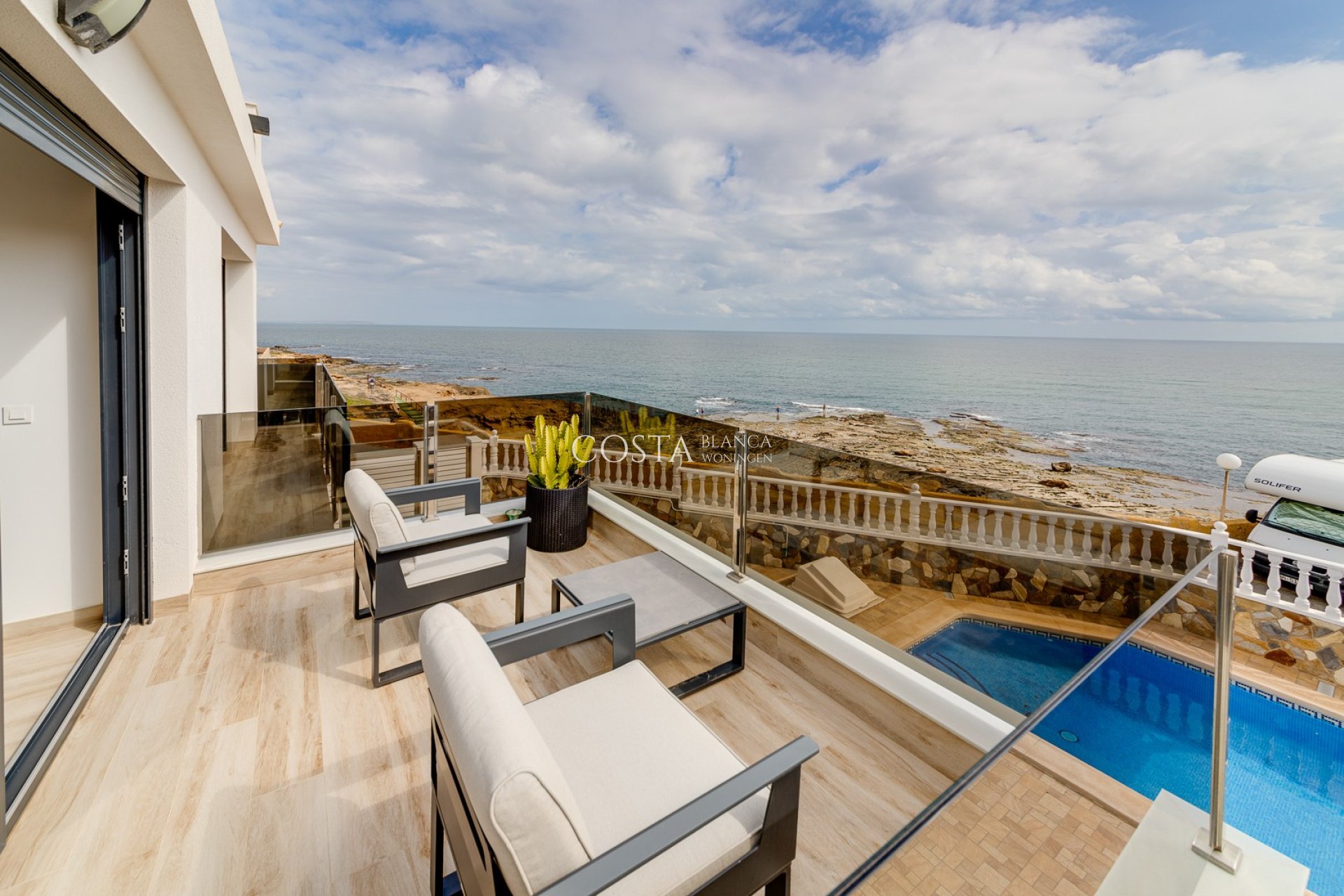 Herverkoop - Villa -
Torrevieja - La Mata