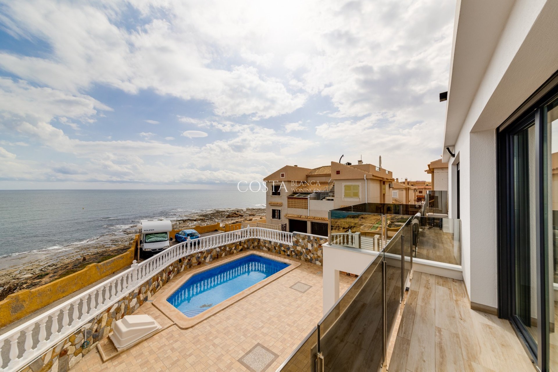 Herverkoop - Villa -
Torrevieja - La Mata