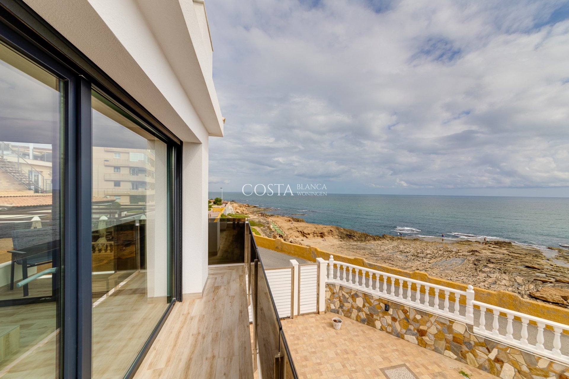 Herverkoop - Villa -
Torrevieja - La Mata