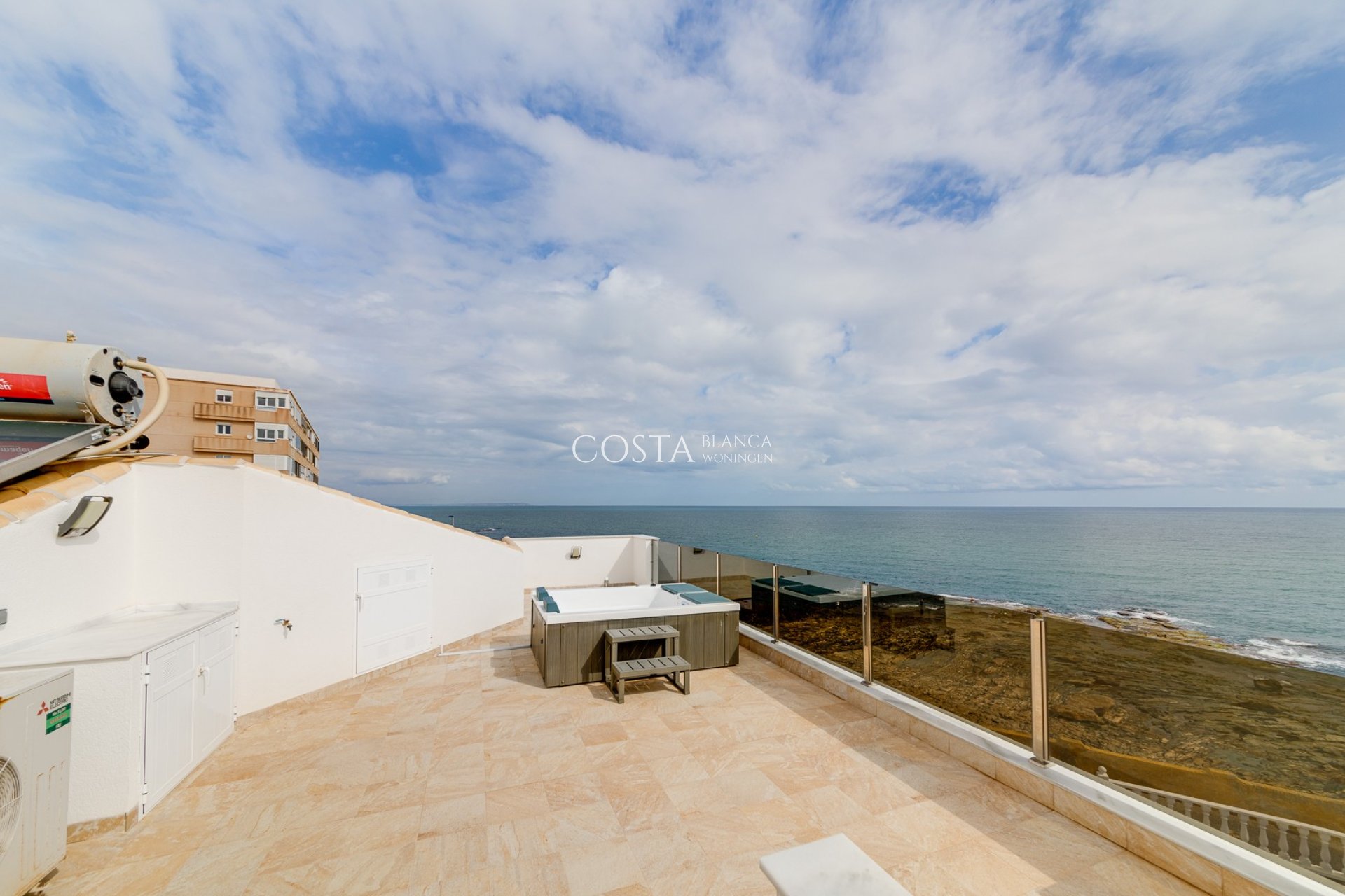 Herverkoop - Villa -
Torrevieja - La Mata