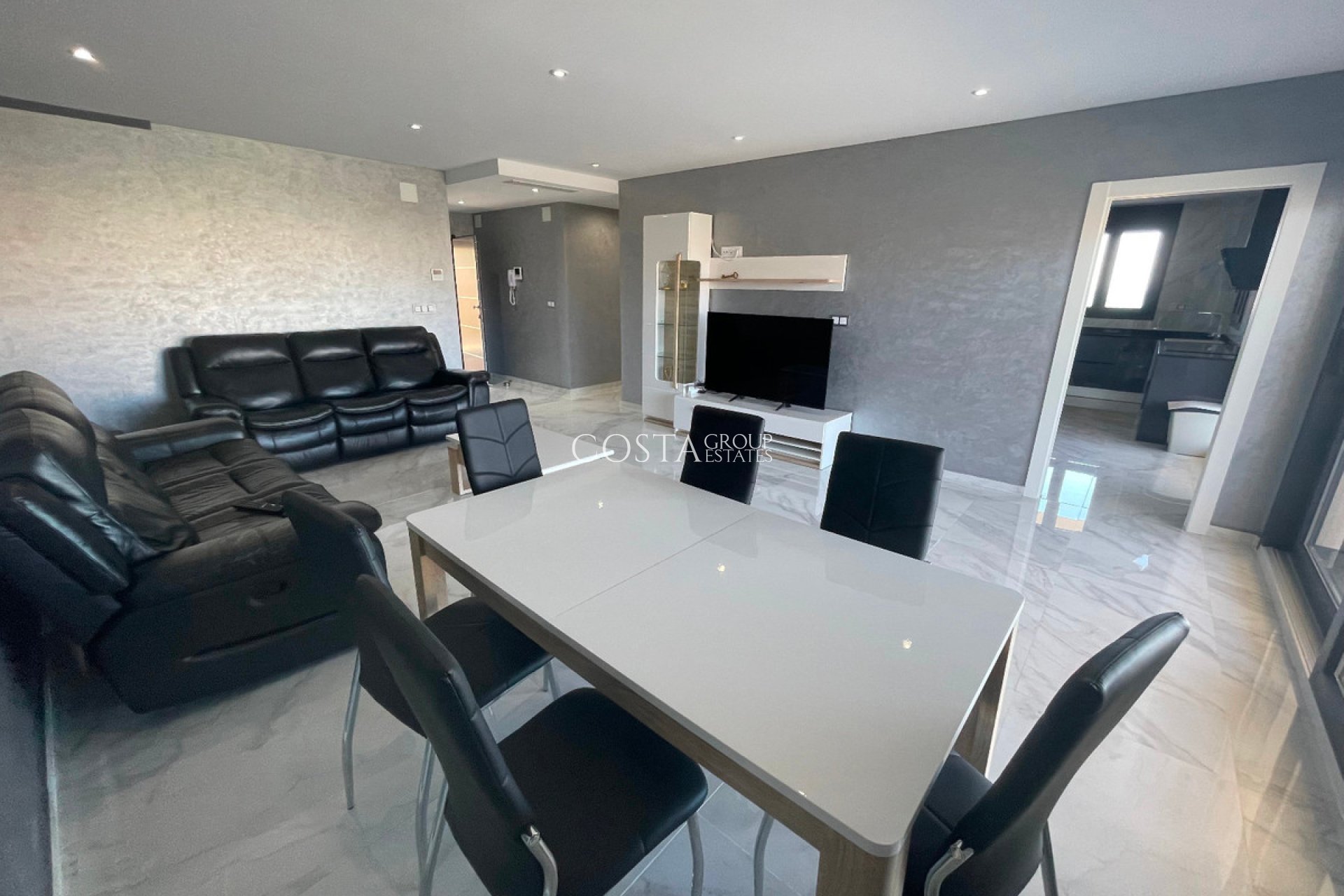 Herverkoop - Villa -
Torrevieja - La Mata