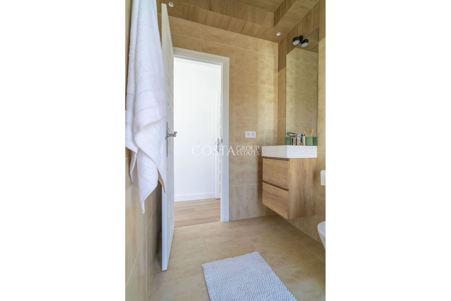 Herverkoop - Villa -
Torrevieja - La Siesta