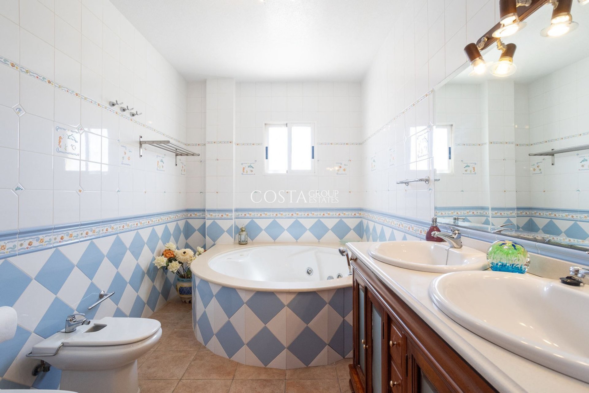 Herverkoop - Villa -
Torrevieja - La Siesta