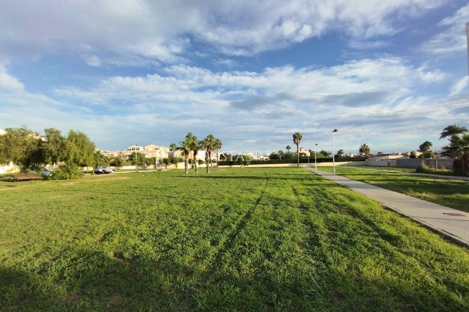 Herverkoop - Villa -
Torrevieja - La Siesta