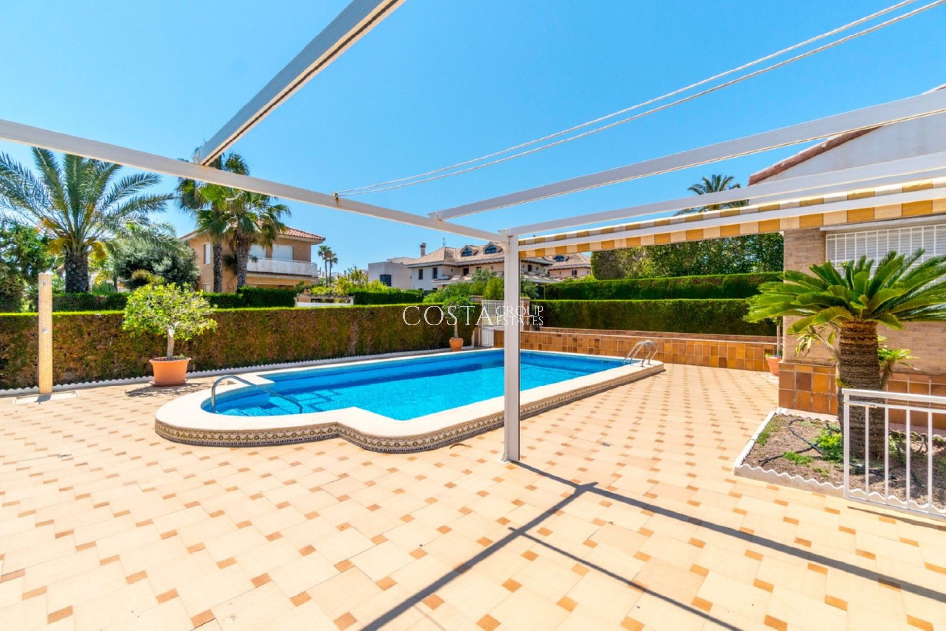 Herverkoop - Villa -
Torrevieja - La Veleta