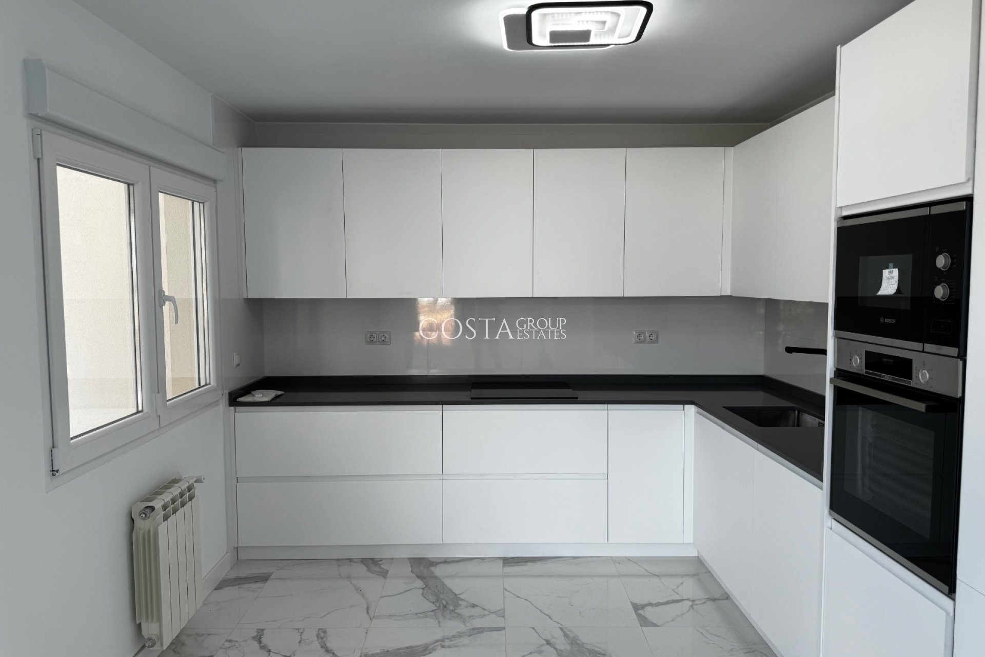 Herverkoop - Villa -
Torrevieja - Los Balcones