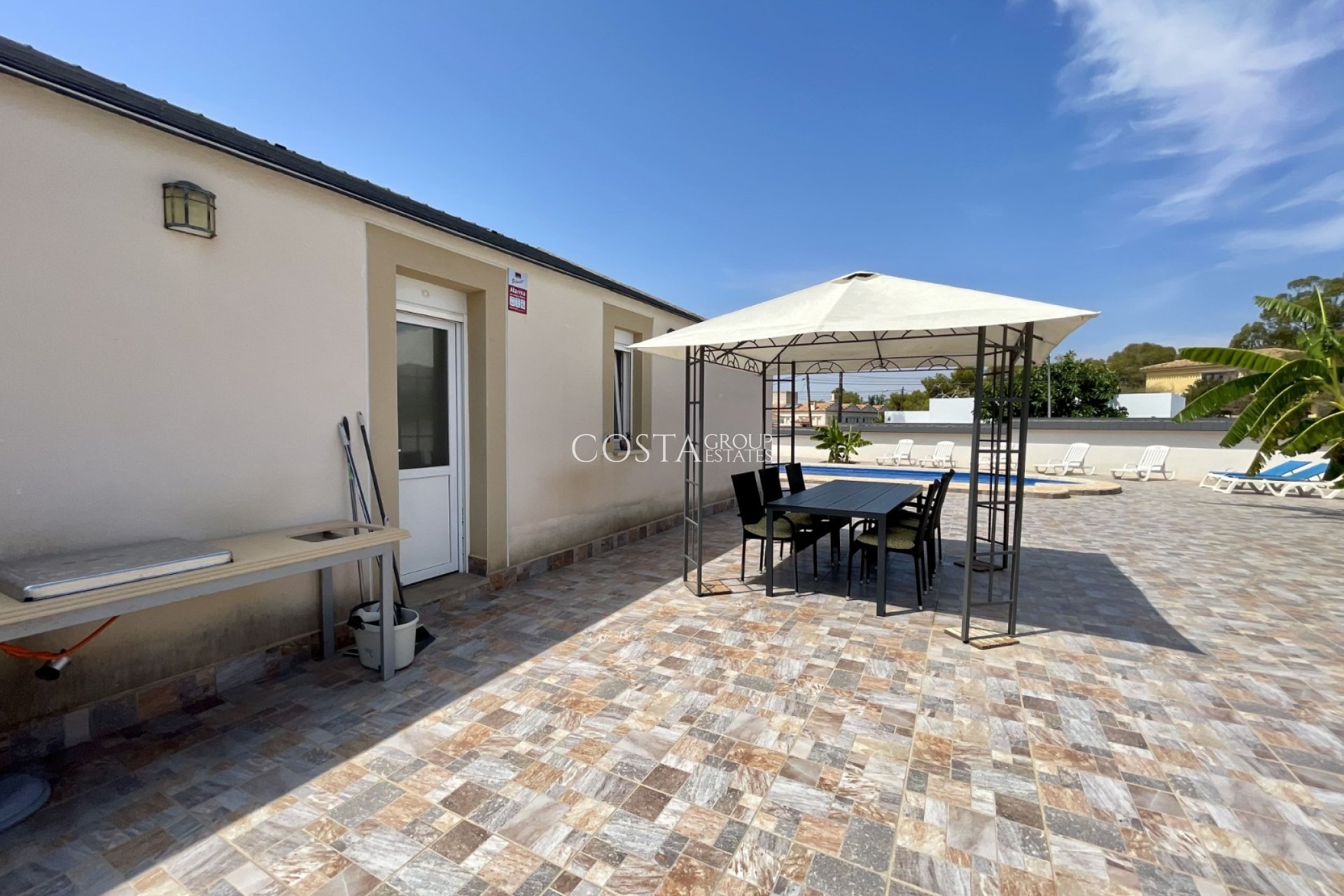 Herverkoop - Villa -
Torrevieja - Los Balcones