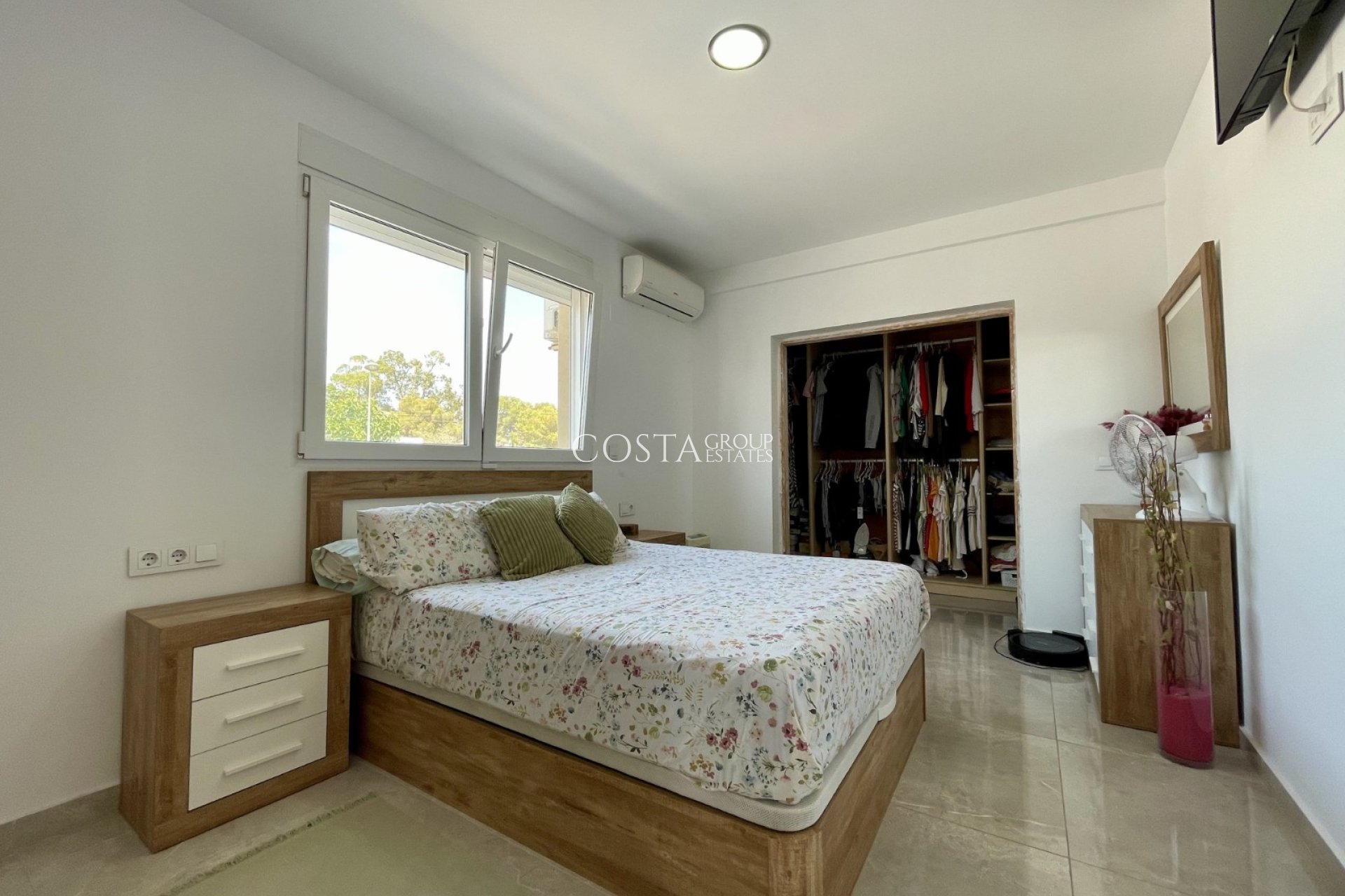 Herverkoop - Villa -
Torrevieja - Los Balcones